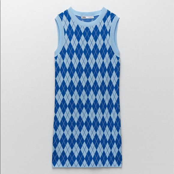 Zara Diamond Sweater Dress - Picture 3 of 10